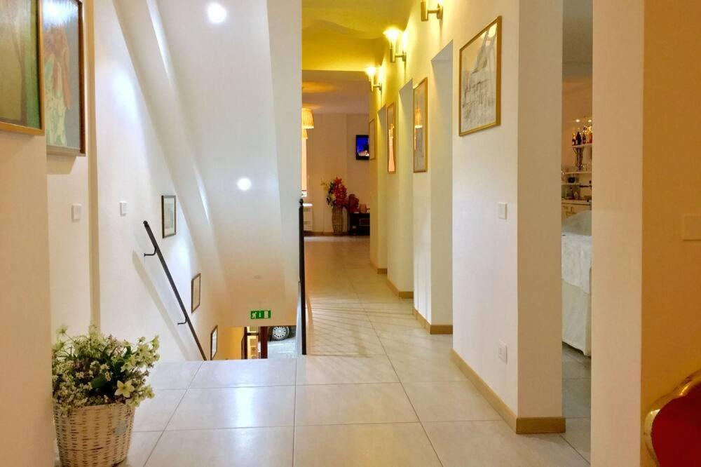 Buon Centro - - Self Check-in 3* Bolonia